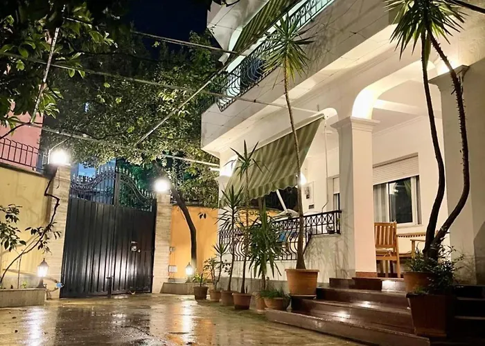 Mandarine Hostel